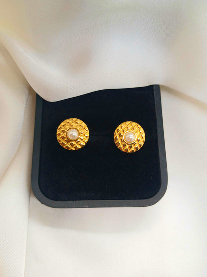 Coco classic studs earrings