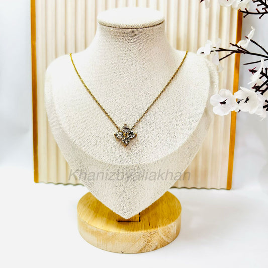 Crystal Clover Pendant