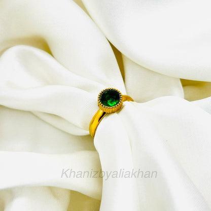 Emerald Blink Ring