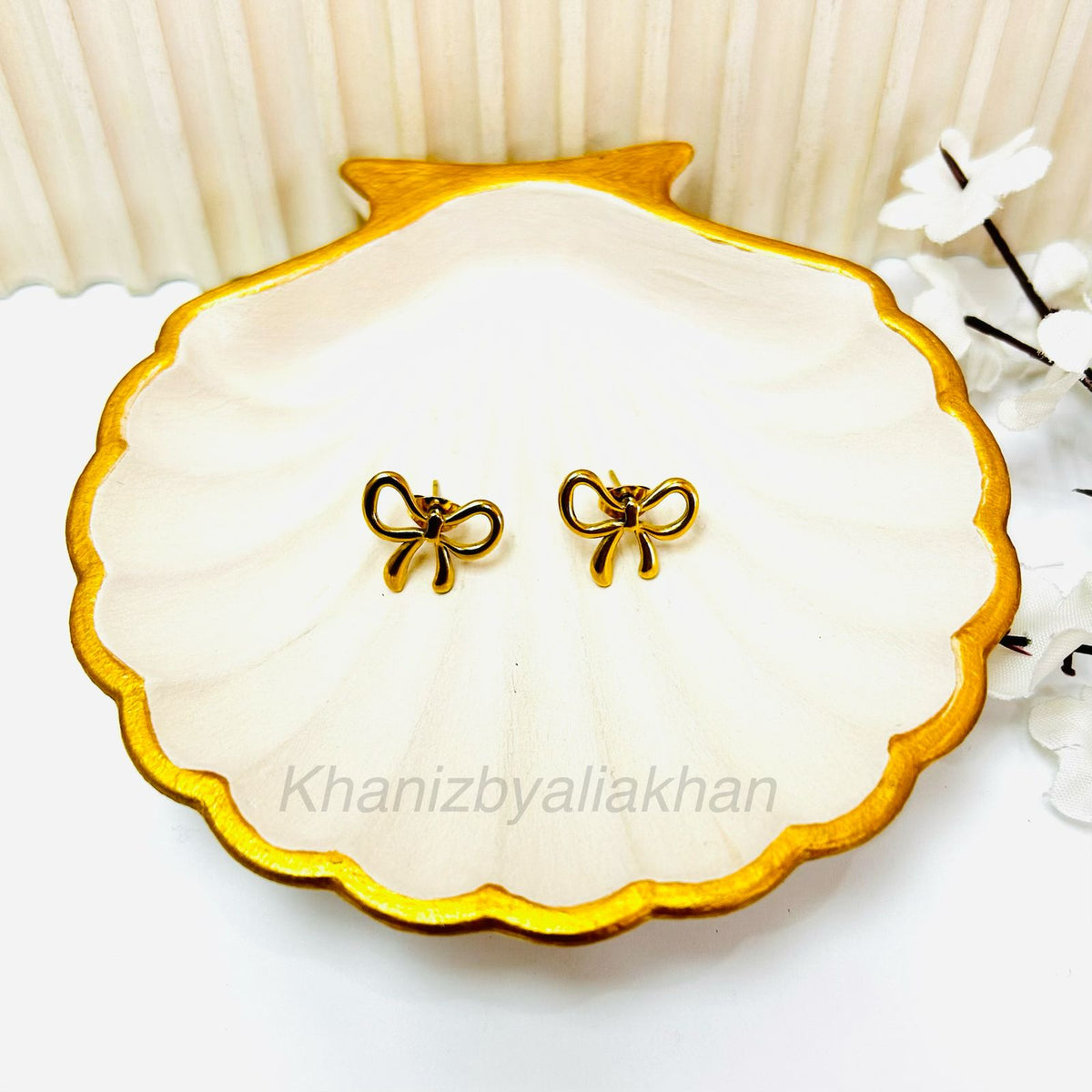 Bow Earrings