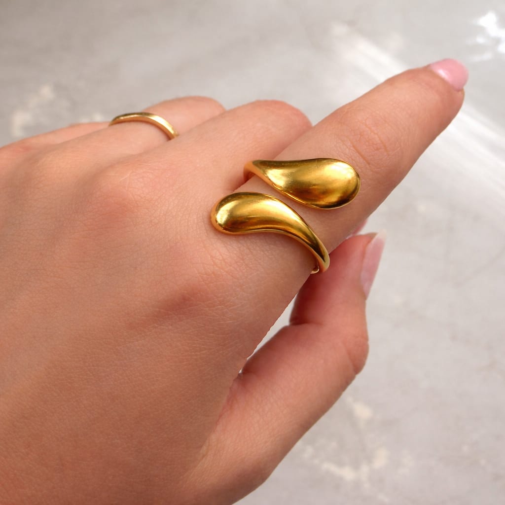 Lio Ring