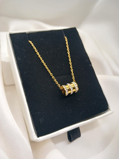 Luxurious Roll Pendant