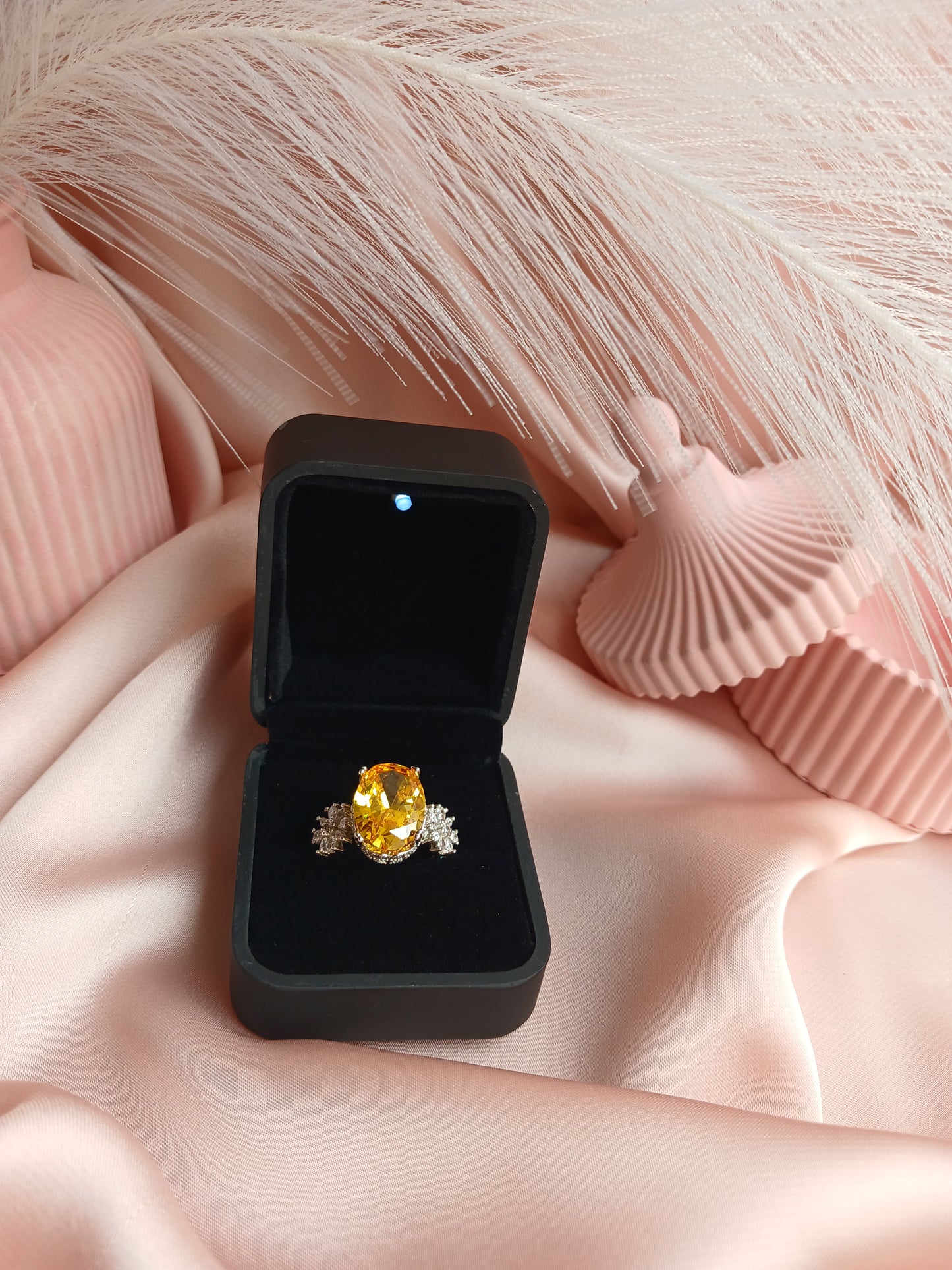 Oval-cut Yellow Topaz Ring